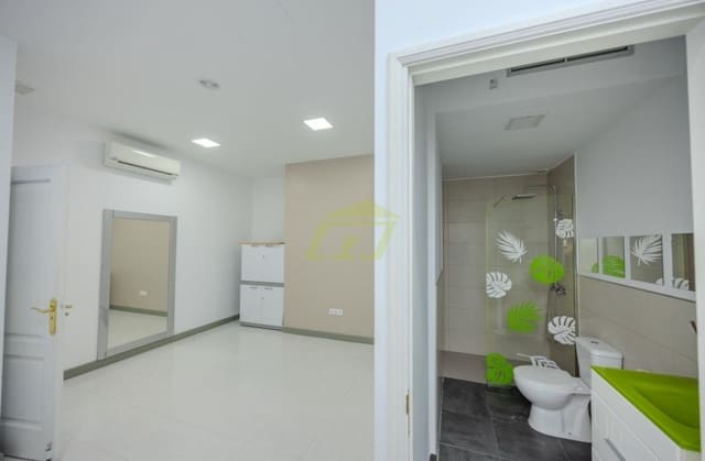 1 sypialnia Komercyjne na sprzedaż w Arrecife - 180 000 € (Ref: 9458529)