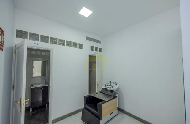 1 sypialnia Komercyjne na sprzedaż w Arrecife - 180 000 € (Ref: 9458529)