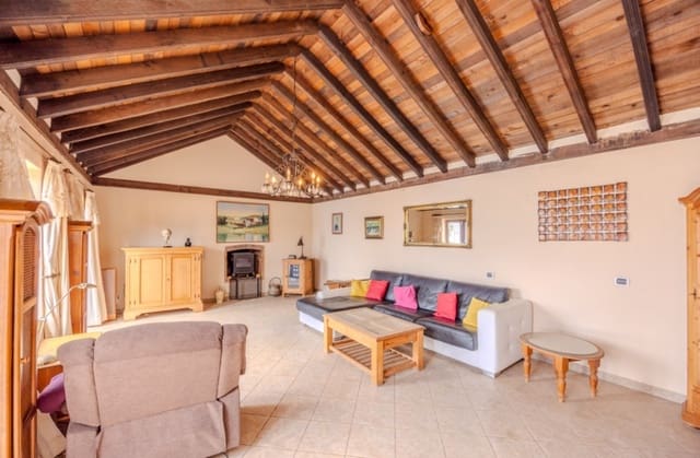 3 chambre Villa/Maison à vendre à Los Mojones, Tías avec piscine - 785 000 € (Ref: 9458531)