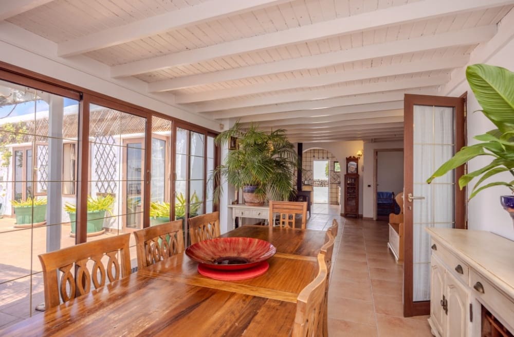 Chalet de 3 habitaciones en Los Mojones en venta con piscina - 785.000 € (Ref: 9458531)