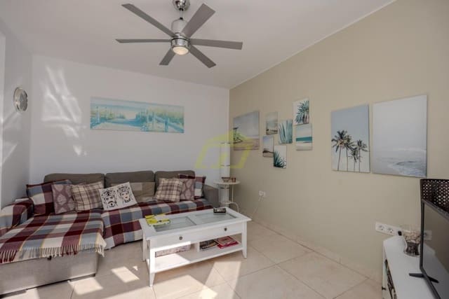 1 sypialnia Apartament na sprzedaż w Puerto del Carmen, Tías z basenem - 229 000 € (Ref: 9461031)