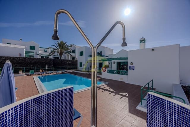 1 sypialnia Apartament na sprzedaż w Puerto del Carmen, Tías z basenem - 229 000 € (Ref: 9461031)