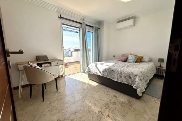 2 makuuhuone Huvila myytävänä paikassa Playa Honda, San Bartolomé - 320 000 € (Ref: 9468078)