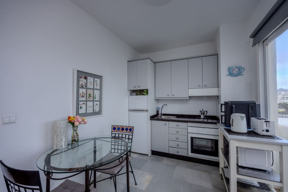 Apartamento de 1 habitación en Costa Teguise en venta con piscina - 260.000 € (Ref: 9471998)