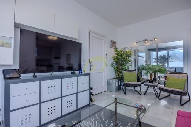 Apartamento de 1 habitación en Costa Teguise, Teguise en venta con piscina - 260.000 € (Ref: 9471998)