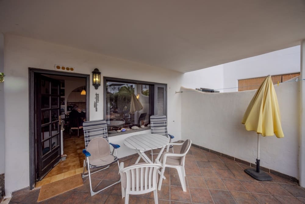 Apartamento de 2 habitaciones en Puerto del Carmen en venta - 280.000 € (Ref: 9473738)