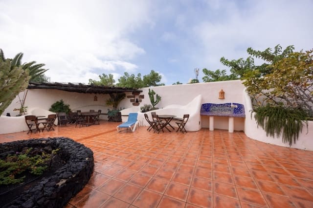 Apartamento de 2 habitaciones en Puerto del Carmen, Tías en venta - 280.000 € (Ref: 9473738)