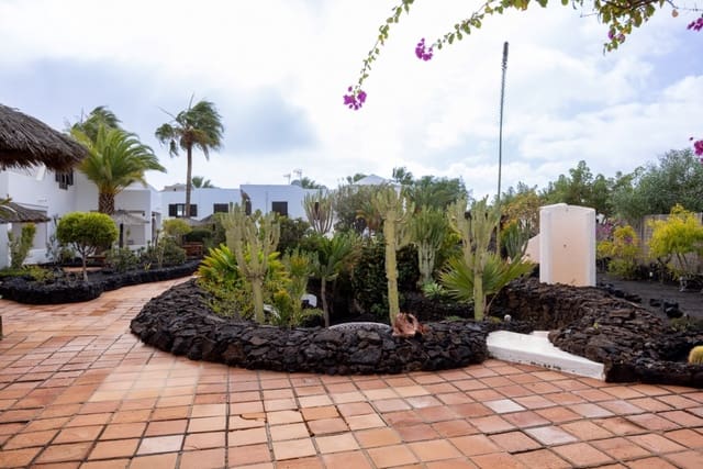 Apartamento de 2 habitaciones en Puerto del Carmen, Tías en venta - 280.000 € (Ref: 9473738)