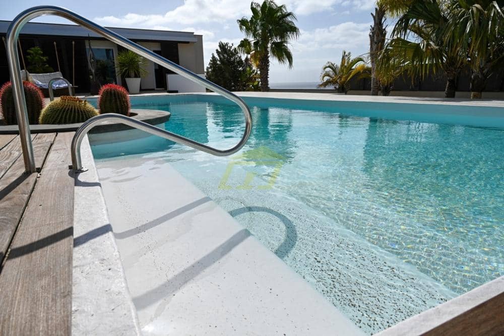 4 sovrum Villa till salu i Puerto Calero med pool - 1 800 000 € (Ref: 9474721)