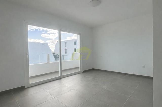 3 quarto Moradia para venda em Puerto del Carmen, Tías - 410 000 € (Ref: 9474722)