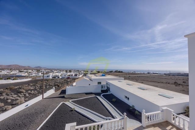 Chalet de 6 habitaciones en Guime, San Bartolomé en venta - 795.000 € (Ref: 9474723)