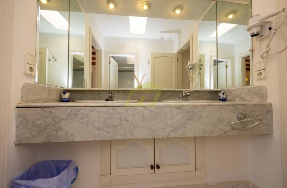 1 bedroom Apartment for sale in Costa Teguise with pool - € 160,000 (Ref: 9483414)