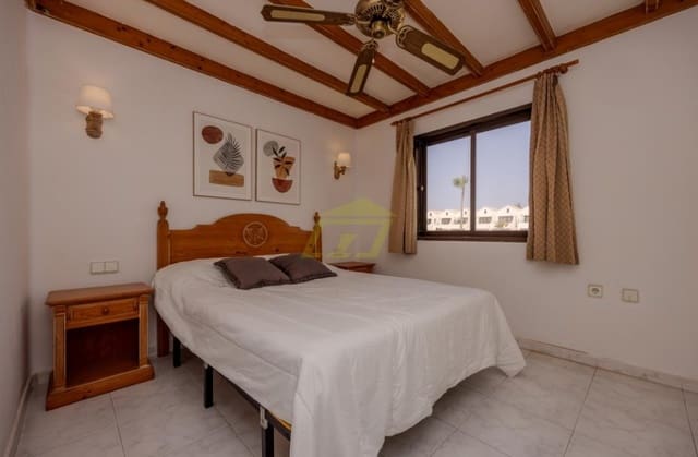 Apartamento de 1 habitación en Costa Teguise, Teguise en venta con piscina - 160.000 € (Ref: 9483414)