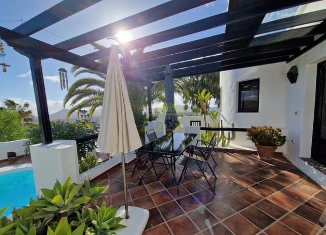 3 soveværelse Villa til salg i Nazaret, Teguise med swimmingpool - € 595.000 (Ref: 9483415)