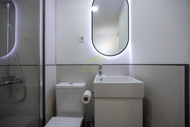 1 makuuhuone Huoneisto myytävänä paikassa Puerto del Carmen, Tías mukana uima-altaan - 230 000 € (Ref: 9491054)