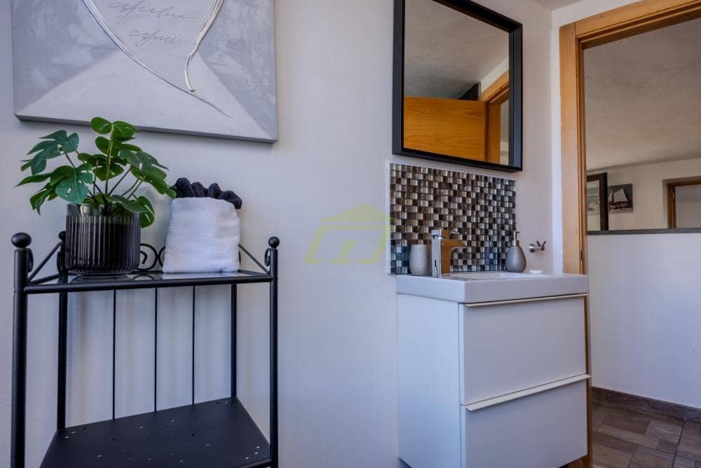 12 bedroom Villa for sale in Macher with pool - € 1,800,000 (Ref: 9494246)