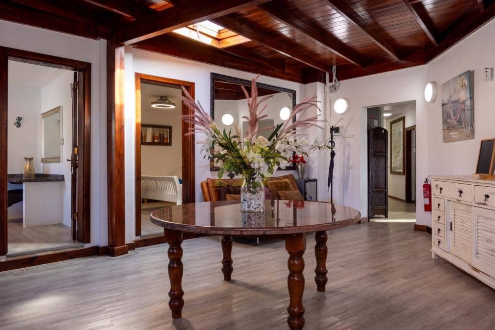 12 bedroom Villa for sale in Macher with pool - € 1,800,000 (Ref: 9494246)