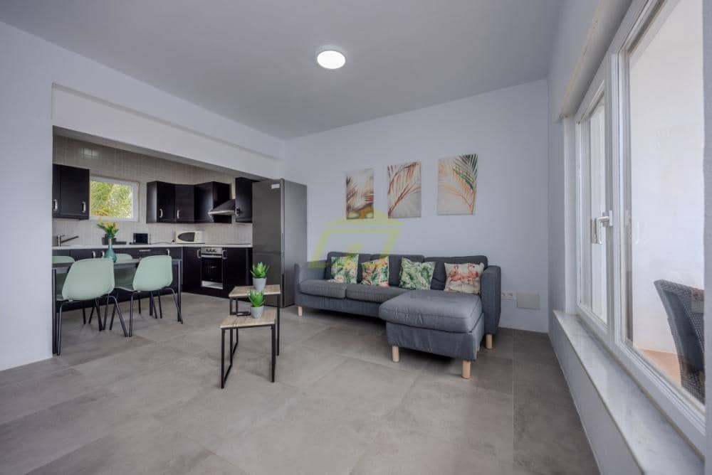 4 bedroom Villa for sale in Macher with pool - € 2,200,000 (Ref: 9501809)