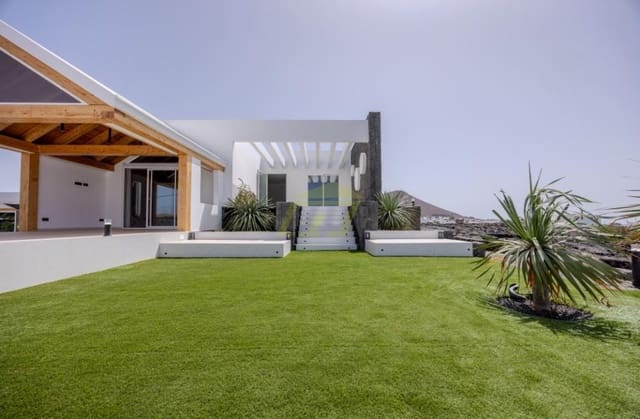 Chalet de 6 habitaciones en Tahiche, Teguise en venta con piscina - 2.100.000 € (Ref: 9503792)