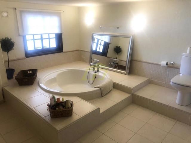 4 camera da letto Villa in vendita in Nazaret, Teguise con piscina - 750.000 € (Rif: 9503794)