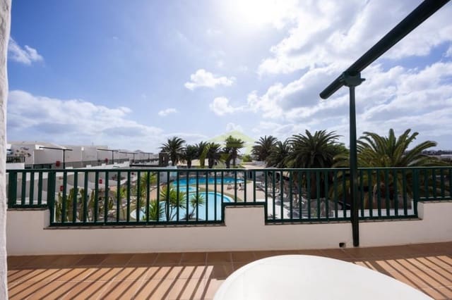Apartamento de 1 habitación en Costa Teguise, Teguise en venta con piscina - 190.000 € (Ref: 9508230)
