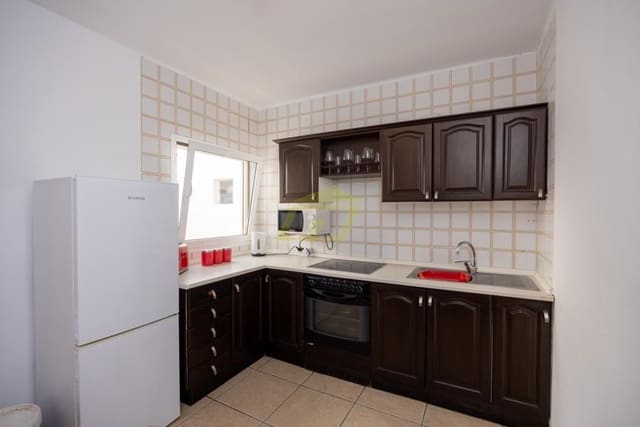 2 sypialnia Apartament na sprzedaż w Puerto del Carmen, Tías - 275 000 € (Ref: 9511949)