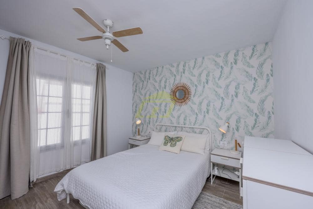 Apartamento de 1 habitación en Puerto del Carmen en venta con piscina - 245.000 € (Ref: 9511950)