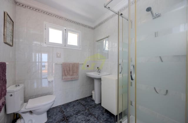 2 sovrum Villa till salu i Charco del Palo, Haría - 475 000 € (Ref: 9518398)