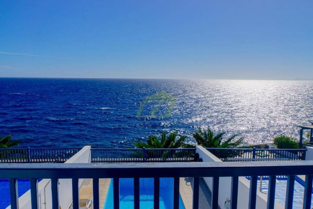 3 soveværelse Villa til salg i Puerto Calero med swimmingpool - € 799.000 (Ref: 9523907)