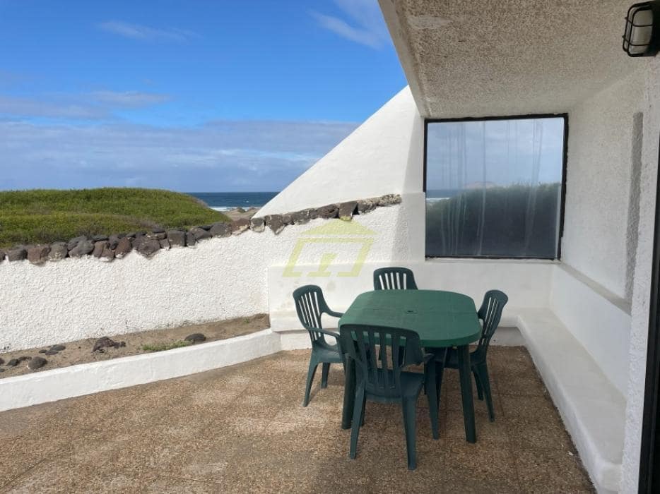 3 sovrum Bungalow till salu i Famara - 600 000 € (Ref: 9523909)