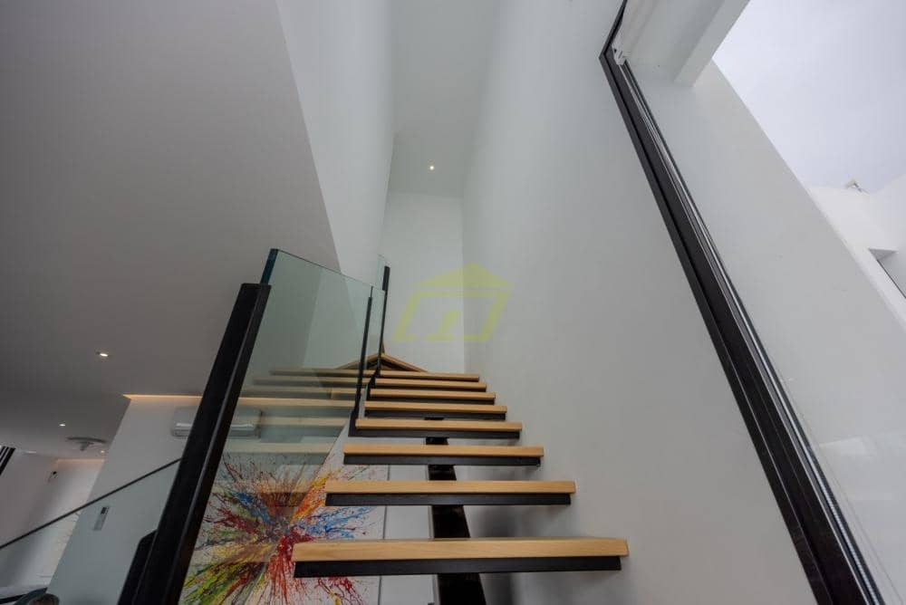 4 soveværelse Villa til salg i Tias med swimmingpool - € 795.000 (Ref: 9526052)