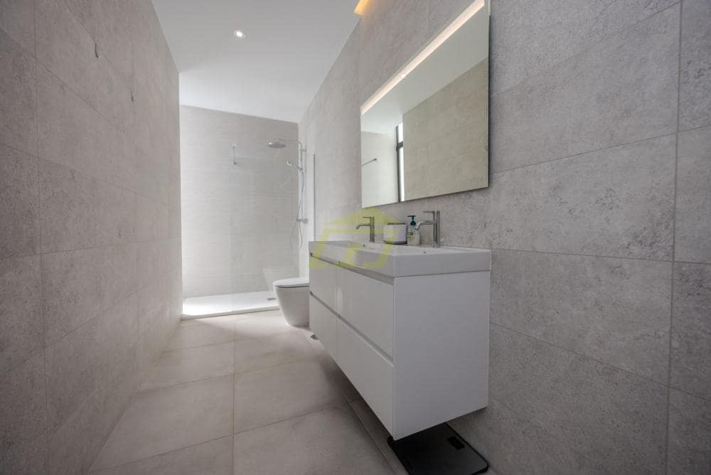 4 soveværelse Villa til salg i Tias med swimmingpool - € 795.000 (Ref: 9526052)