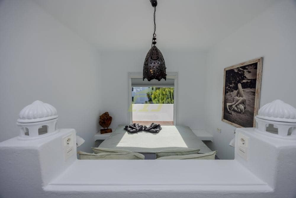 5 soveværelse Villa til salg i Charco del Palo - € 900.000 (Ref: 9529381)