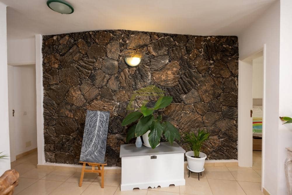 3 slaapkamer Bungalow te koop in Costa Teguise met zwembad - € 750.000 (Ref: 9535489)