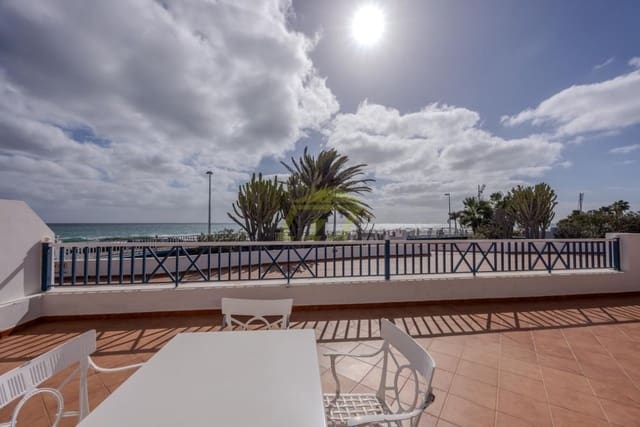 3 chambre Appartement à vendre à Puerto del Carmen, Tías avec piscine - 795 000 € (Ref: 9535490)