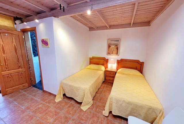 3 chambre Villa/Maison à vendre à Playa Blanca, Yaiza - 389 000 € (Ref: 9547500)