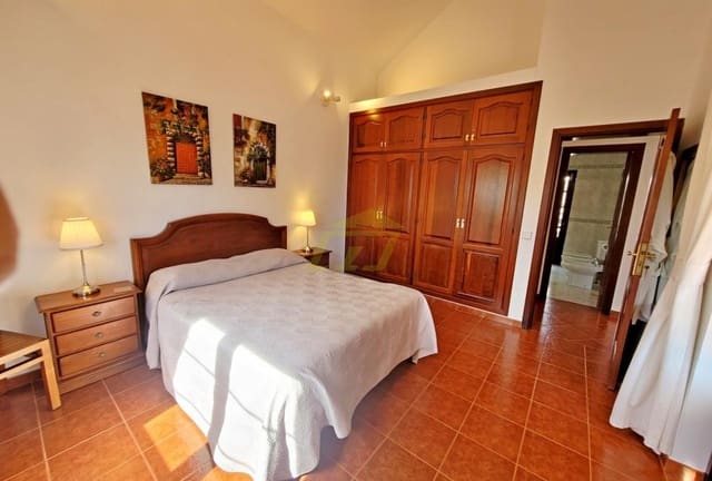 3 chambre Villa/Maison à vendre à Playa Blanca, Yaiza - 389 000 € (Ref: 9547500)