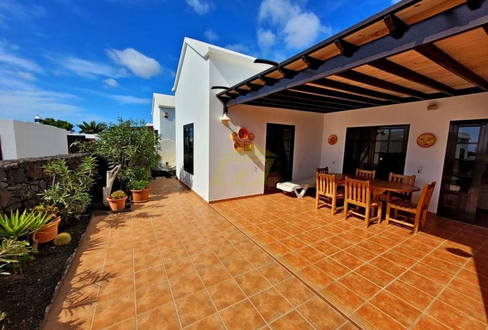 3 chambre Villa/Maison à vendre à Playa Blanca - 389 000 € (Ref: 9547500)