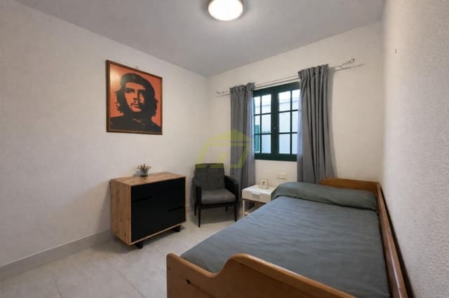 2 chambre Appartement à vendre à Puerto del Carmen, Tías - 285 000 € (Ref: 9547501)