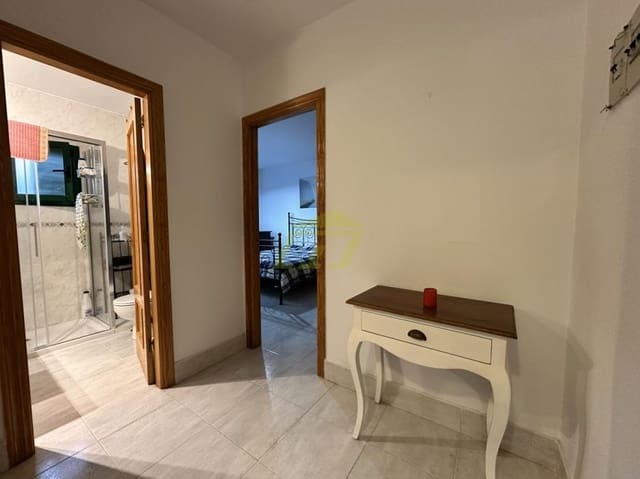 2 chambre Appartement à vendre à Puerto del Carmen, Tías - 285 000 € (Ref: 9547501)