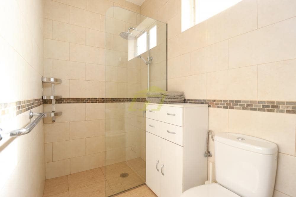 Chalet de 1 habitación en Puerto del Carmen en venta - 249.000 € (Ref: 9547502)