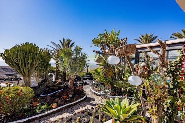 6 soverom Villa til salgs i La Asomada, Tías med svømmebasseng - € 2 350 000 (Ref: 9554516)