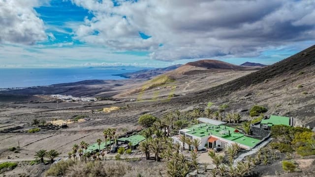 6 soverom Villa til salgs i La Asomada, Tías med svømmebasseng - € 2 350 000 (Ref: 9554516)