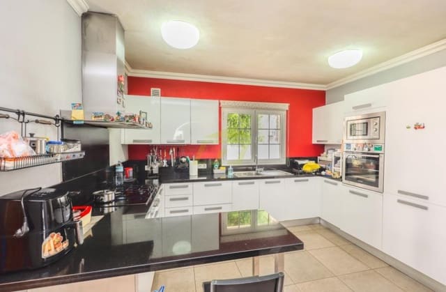 5 slaapkamer Villa te koop in Tahiche, Teguise met zwembad - € 550.000 (Ref: 9570451)