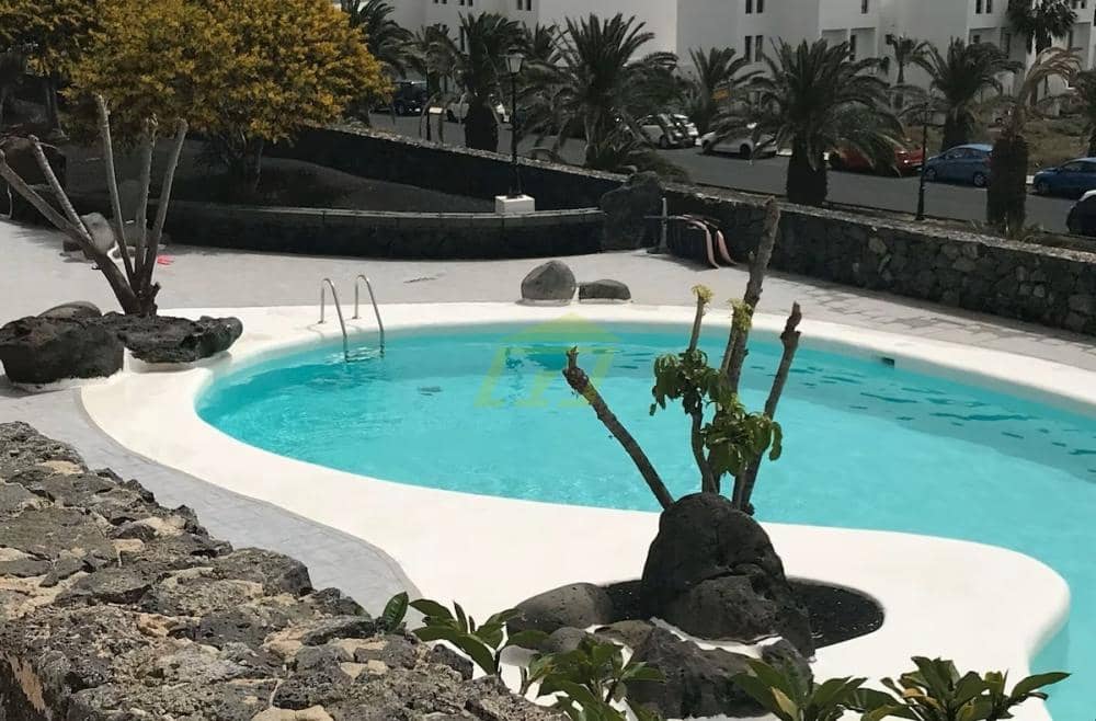 2 soverom Leilighet til salgs i Costa Teguise med svømmebasseng - € 340 000 (Ref: 9570452)