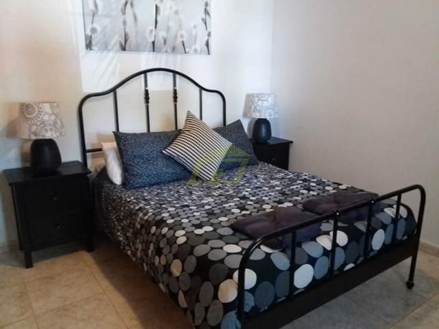 2 soverom Leilighet til salgs i Costa Teguise, Teguise med svømmebasseng - € 340 000 (Ref: 9570452)