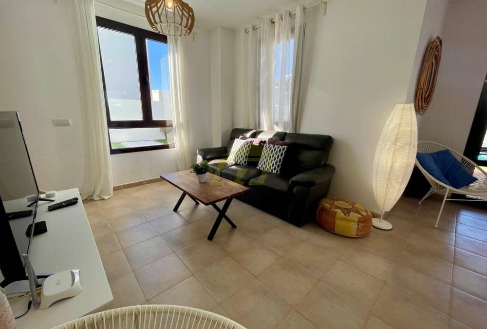 2 soverom Villa til salgs i Playa Blanca med svømmebasseng - € 399 000 (Ref: 9570453)