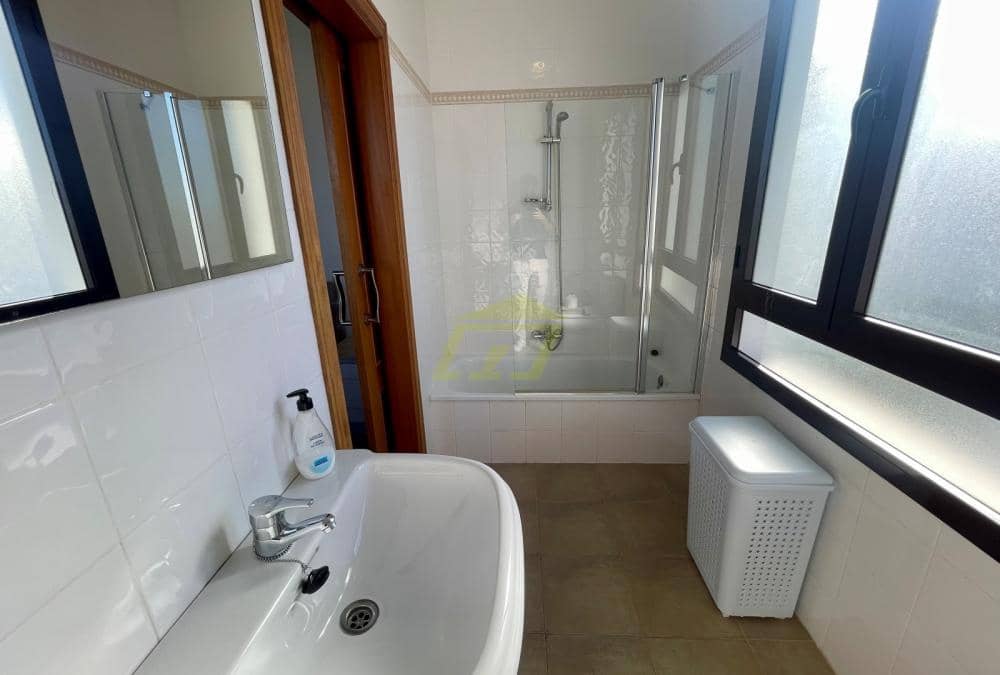 2 soverom Villa til salgs i Playa Blanca med svømmebasseng - € 399 000 (Ref: 9570453)