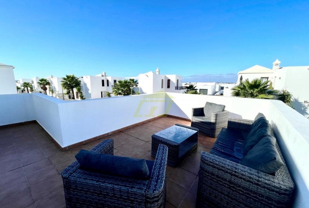 2 soverom Villa til salgs i Playa Blanca med svømmebasseng - € 399 000 (Ref: 9570453)