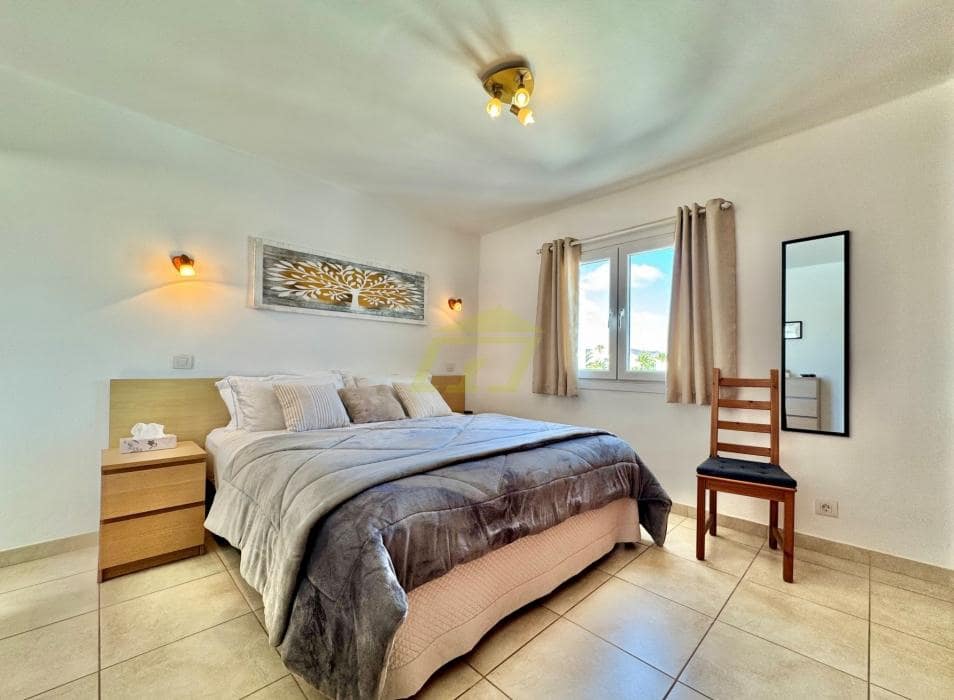 2 slaapkamer Appartement te koop in Costa Teguise met zwembad - € 380.000 (Ref: 9573829)